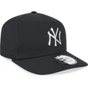 czarna-czapka-z-zakrzywionym-daszkiem-snapback-a-frame-foil-pack-new-york-yankees-mlb-od-new-era