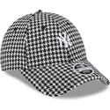 new-era-curved-brim-women-9forty-houndstooth-new-york-yankees-mlb-black-and-white-adjustable-cap