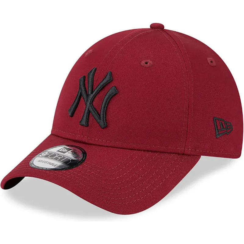 kepure-islenkta-raudona-reguliuojamas-9forty-league-essential-new-york-yankees-mlb-new-era kepure-islenkta-raudona-reguliuojamas-9forty-league-essential-new-york-yankees-mlb-new-era