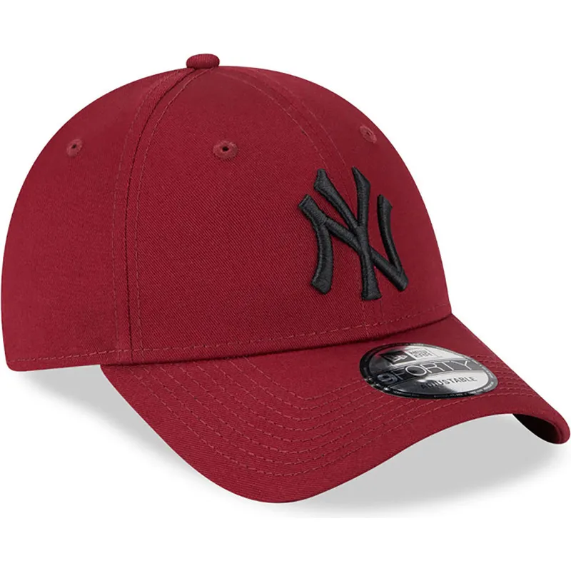 kepure-islenkta-raudona-reguliuojamas-9forty-league-essential-new-york-yankees-mlb-new-era kepure-islenkta-raudona-reguliuojamas-9forty-league-essential-new-york-yankees-mlb-new-era