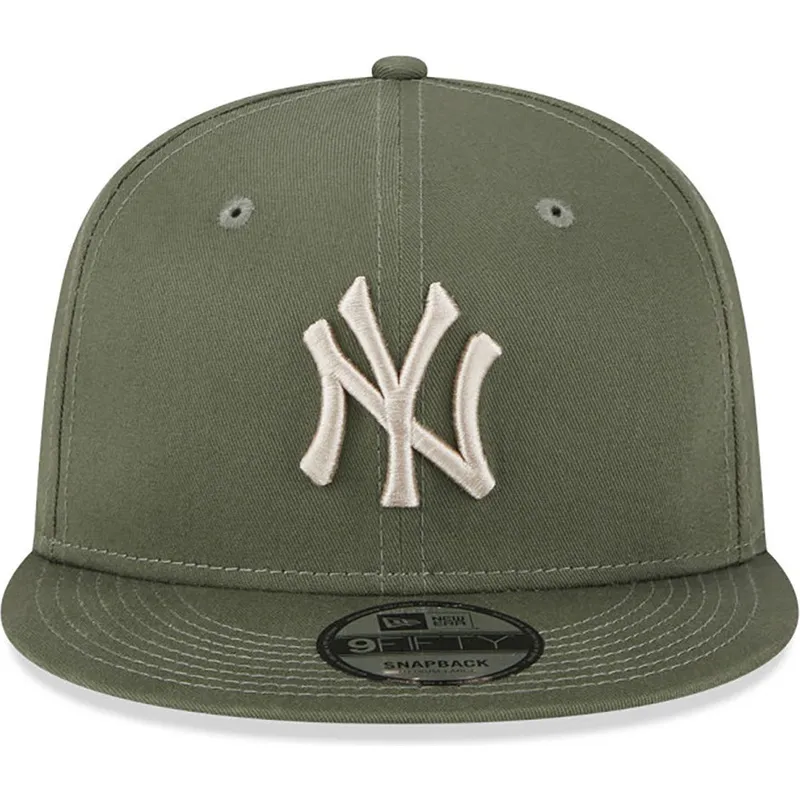 kepure-plokscia-zalia-snapback-9fifty-league-essential-new-york-yankees-mlb-new-era