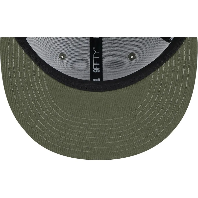 kepure-plokscia-zalia-snapback-9fifty-league-essential-new-york-yankees-mlb-new-era