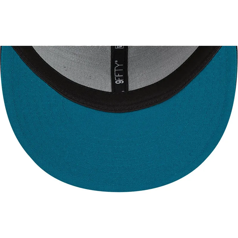 granatowa-plaska-czapka-snapback-z-granatowym-logo-9fifty-side-patch-script-new-york-yankees-mlb-new-era