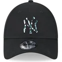 kepure-islenkta-juoda-reguliuojamas-9forty-seasonal-infill-new-york-yankees-mlb-new-era
