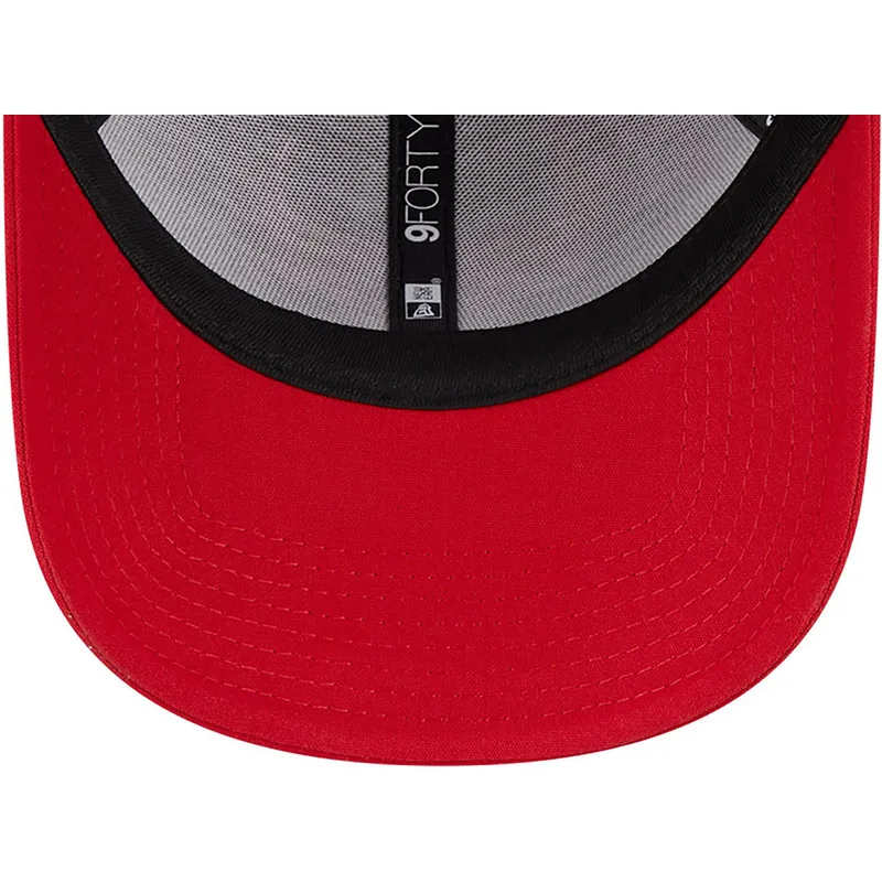 kepure-islenkta-raudona-reguliuojamas-9forty-repreve-outline-chicago-bulls-nba-new-era