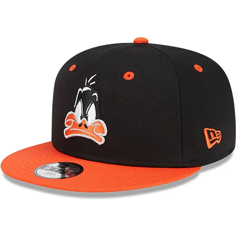 kepure-plokscia-juoda-snapback-9fifty-pato-lucas-looney-tunes-new-era