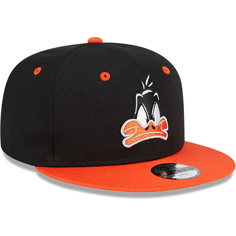 kepure-plokscia-juoda-snapback-9fifty-pato-lucas-looney-tunes-new-era