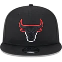 kepure-plokscia-juoda-snapback-9fifty-split-chicago-bulls-nba-new-era