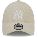 kepure-islenkta-smelio-reguliuojamas-9forty-teddy-new-york-yankees-mlb-new-era