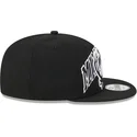 kepure-plokscia-juoda-snapback-9fifty-tip-off-2023-milwaukee-bucks-nba-new-era