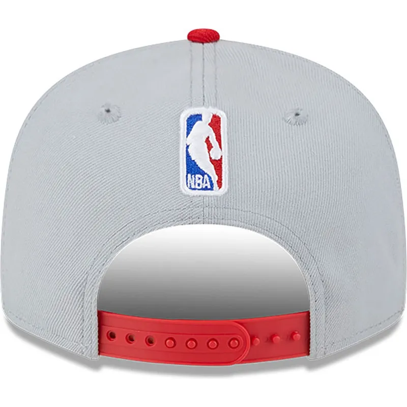 kepure-plokscia-pilka-snapback-9fifty-tip-off-2023-chicago-bulls-nba-new-era