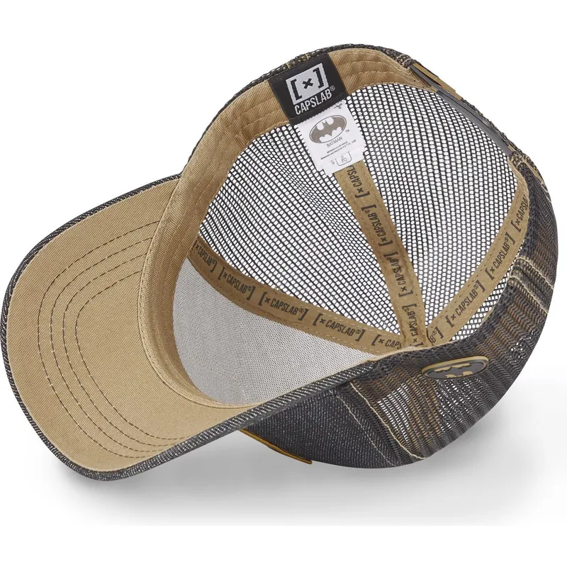 czapka-trucker-czarna-batman-dc6-bat1-dc-comics-od-capslab