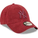 kepure-islenkta-raudona-reguliuojamas-9forty-towelling-new-york-yankees-mlb-new-era