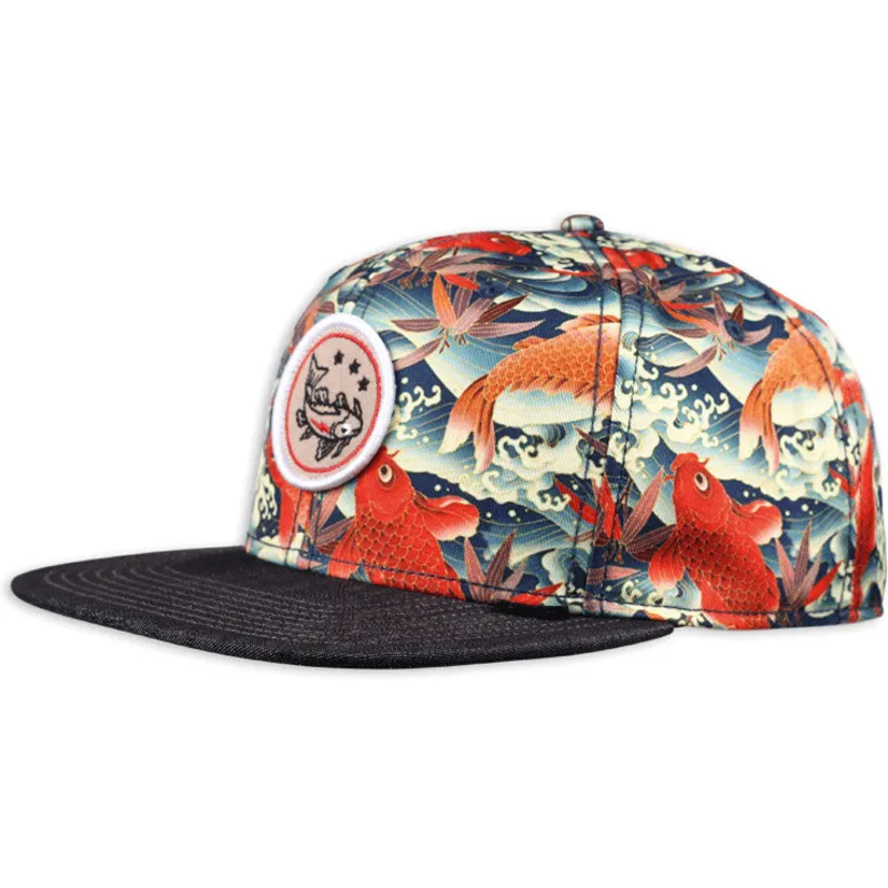 czerwona-czapka-snapback-koi-linen-z-plaskim-daszkiem-od-djinns