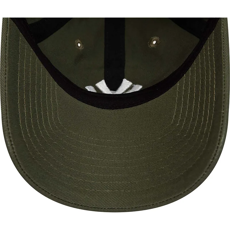 zielona-regulowana-czapka-z-zakrzywionym-daszkiem-9twenty-league-essential-new-york-yankees-mlb-new-era