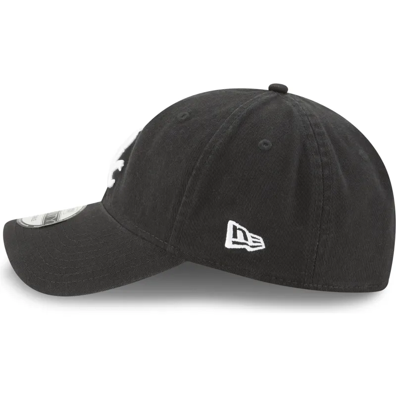 kepure-islenkta-juoda-reguliuojamas-9twenty-core-classic-chicago-white-sox-mlb-new-era