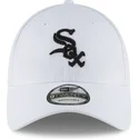 kepure-islenkta-balta-reguliuojamas-9twenty-core-classic-chicago-white-sox-mlb-new-era