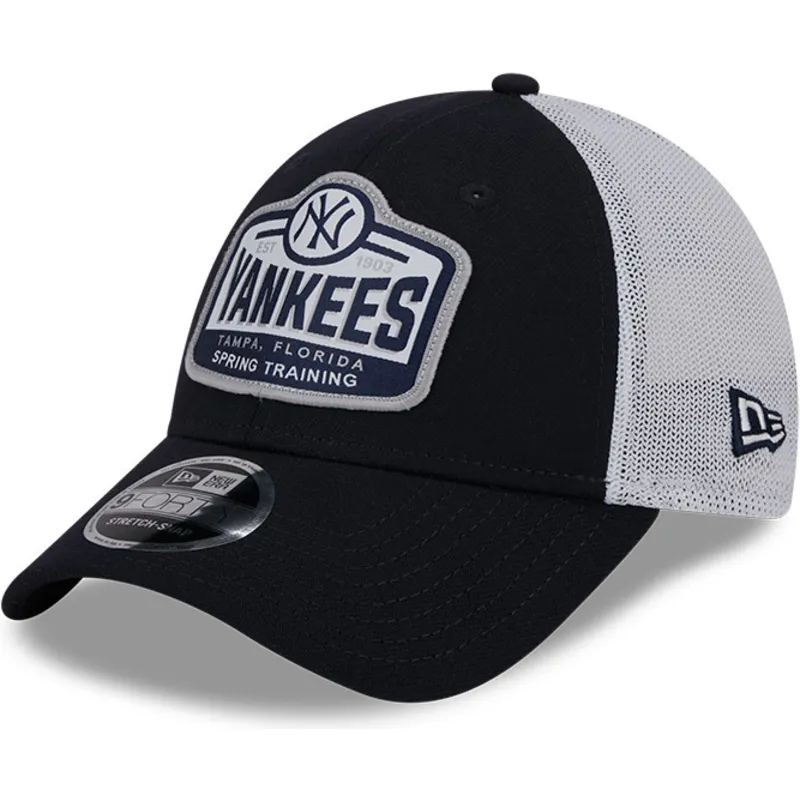 kepure-islenkta-tamsiai-melyna-snapback-9forty-stretch-snap-tab-new-york-yankees-mlb-new-era kepure-islenkta-tamsiai-melyna-snapback-9forty-stretch-snap-tab-new-york-yankees-mlb-new-era