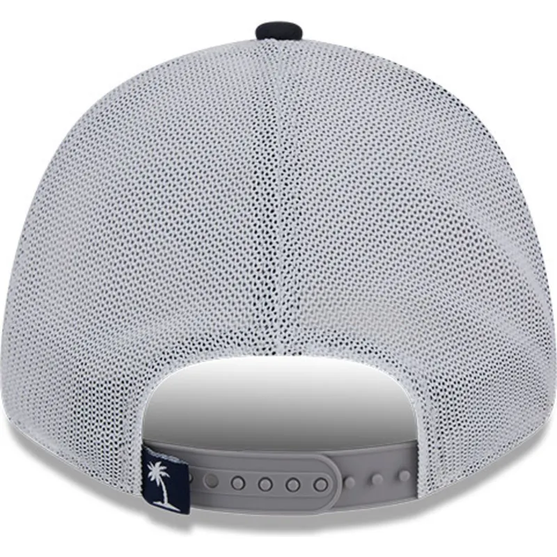kepure-islenkta-tamsiai-melyna-snapback-9forty-stretch-snap-tab-new-york-yankees-mlb-new-era kepure-islenkta-tamsiai-melyna-snapback-9forty-stretch-snap-tab-new-york-yankees-mlb-new-era