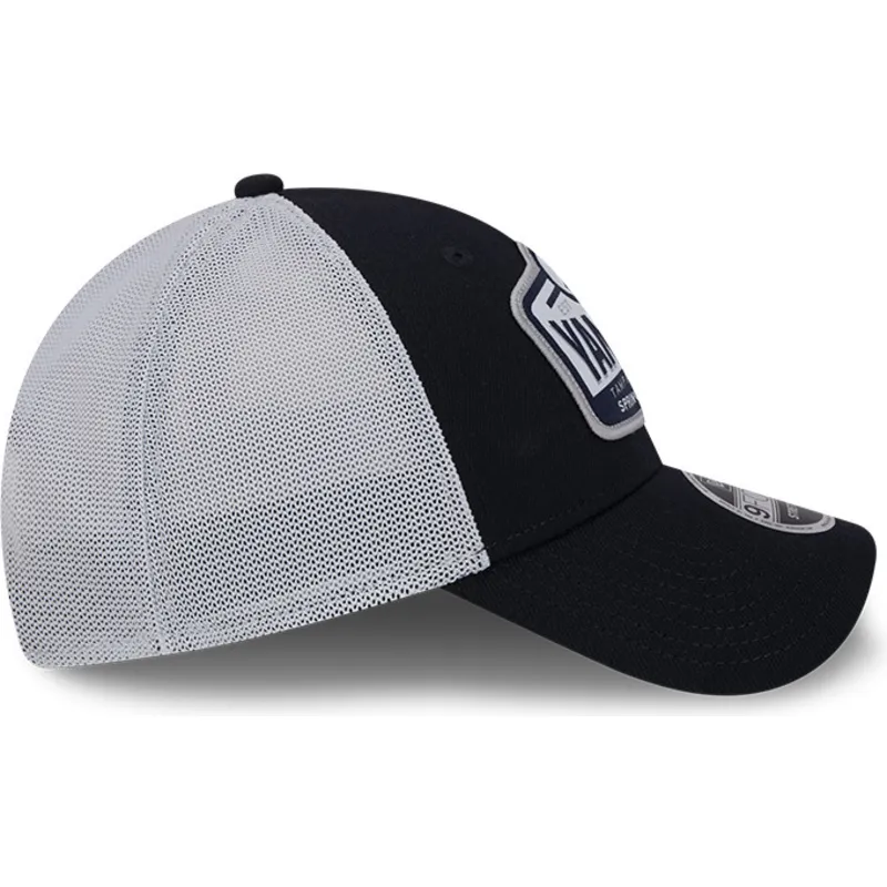 kepure-islenkta-tamsiai-melyna-snapback-9forty-stretch-snap-tab-new-york-yankees-mlb-new-era kepure-islenkta-tamsiai-melyna-snapback-9forty-stretch-snap-tab-new-york-yankees-mlb-new-era