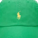 zielona-czapka-z-zakrzywionym-daszkiem-regulowana-z-zoltym-logo-cotton-chino-classic-sport-od-polo-ralph-lauren