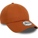 kepure-islenkta-ruda-reguliuojamas-9forty-essential-new-era