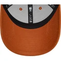 kepure-islenkta-ruda-reguliuojamas-9forty-essential-new-era