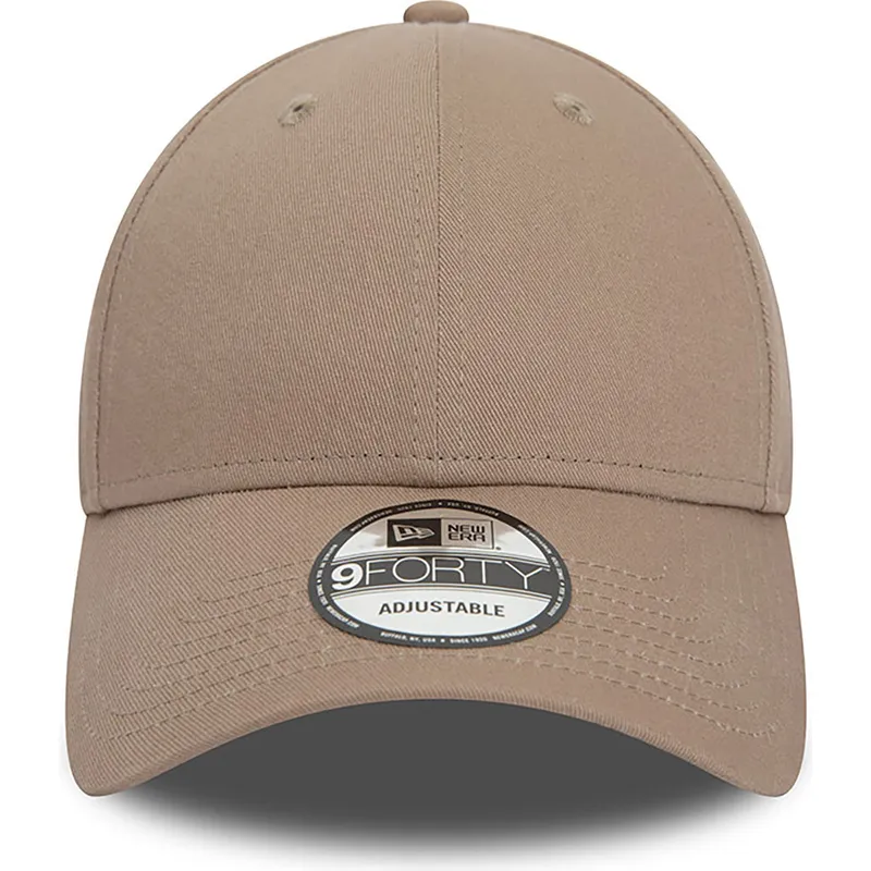 czapka-z-zakrzywionym-daszkiem-jasnobrazowa-regulowana-9forty-essential-od-new-era