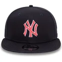 kepure-plokscia-tamsiai-melyna-snapback-9fifty-outline-new-york-yankees-mlb-new-era
