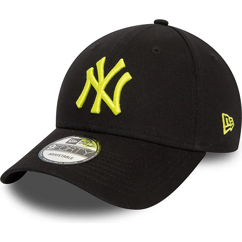 kepure-islenkta-juoda-reguliuojamas-9forty-league-essential-new-york-yankees-mlb-new-era