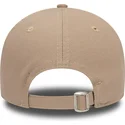 regulowana-jasnobrazowa-czapka-z-zakrzywionym-daszkiem-9forty-league-essential-new-york-yankees-mlb-marki-new-era