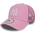 rozowa-czapka-trucker-a-frame-league-essential-new-york-yankees-mlb-od-new-era