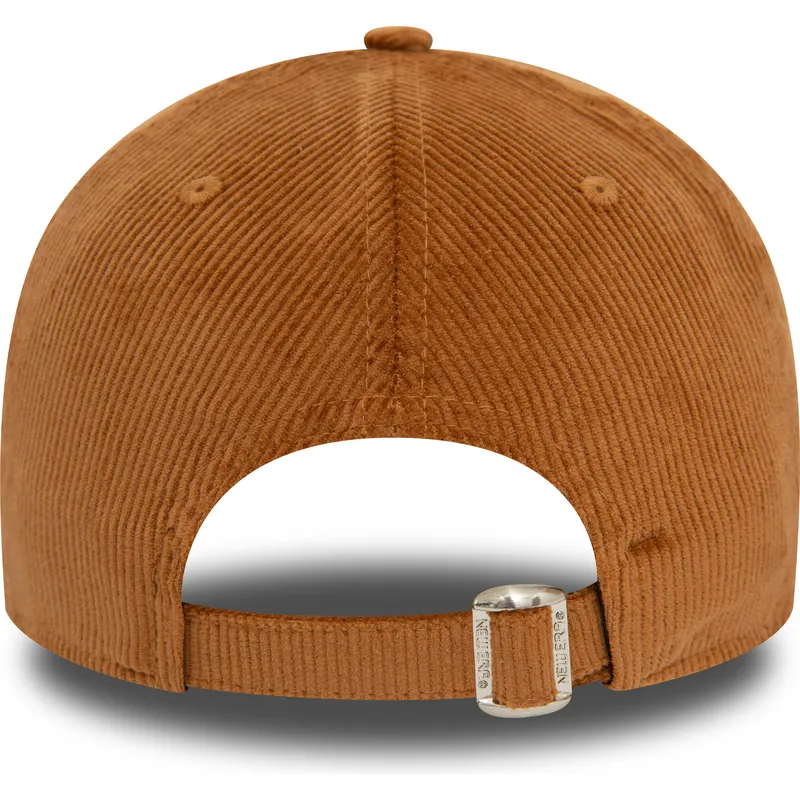 kepure-islenkta-ruda-reguliuojamas-9forty-cord-new-york-yankees-mlb-new-era