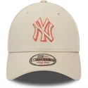 bezowa-regulowana-czapka-z-daszkiem-9forty-team-outline-new-york-yankees-mlb-new-era