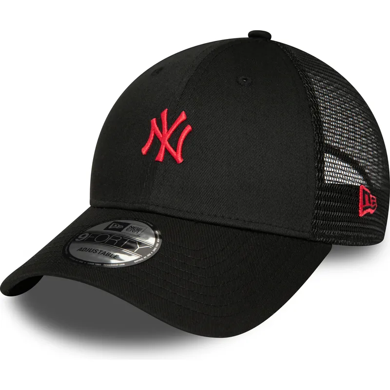 kepure-islenkta-juoda-reguliuojamas-9forty-home-field-new-york-yankees-mlb-new-era