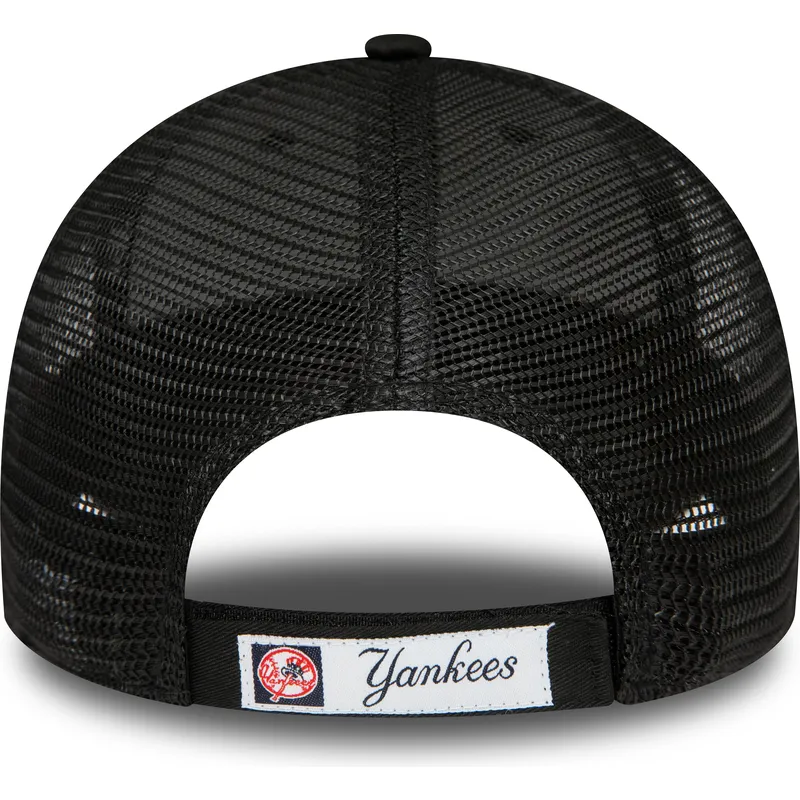 kepure-islenkta-juoda-reguliuojamas-9forty-home-field-new-york-yankees-mlb-new-era