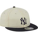 bezowa-i-granatowa-regulowana-czapka-z-daszkiem-9fifty-retro-crown-denim-new-york-yankees-mlb-new-era