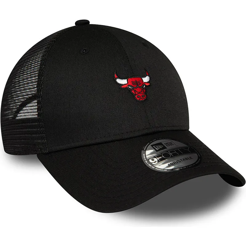 kepure-islenkta-juoda-reguliuojamas-9forty-home-field-chicago-bulls-nba-new-era