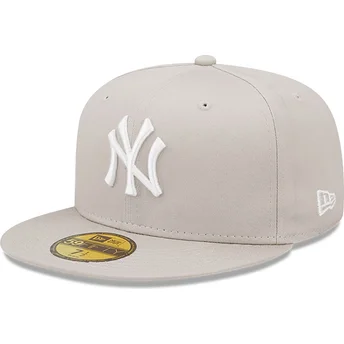 plaska-czapka-bezowa-dopasowana-59fifty-league-essential-new-york-yankees-mlb-new-era