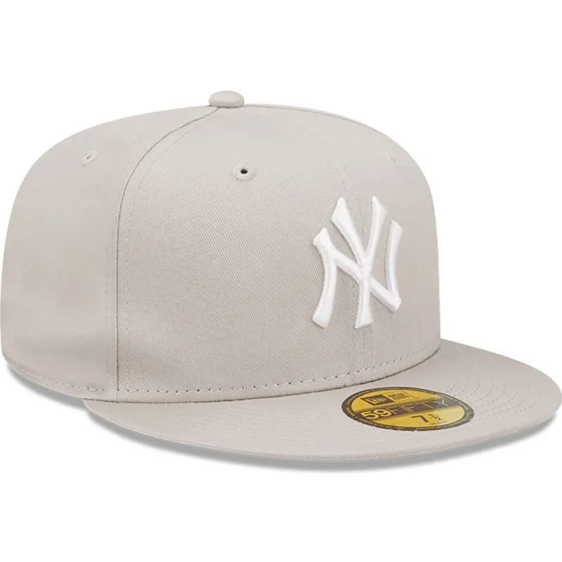 kepure-plokscia-smelio-priglundanti-59fifty-league-essential-new-york-yankees-mlb-new-era