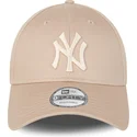 kepure-islenkta-smelio-reguliuojama-juostele-9forty-league-essential-new-york-yankees-mlb-new-era