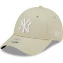 new-era-curved-brim-women-9forty-league-essential-new-york-yankees-mlb-beige-adjustable-cap