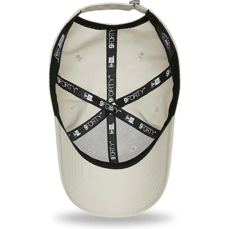 cap-islenkta-beige-adjustable-strap-9forty-league-essential-new-york-yankees-mlb-new-era