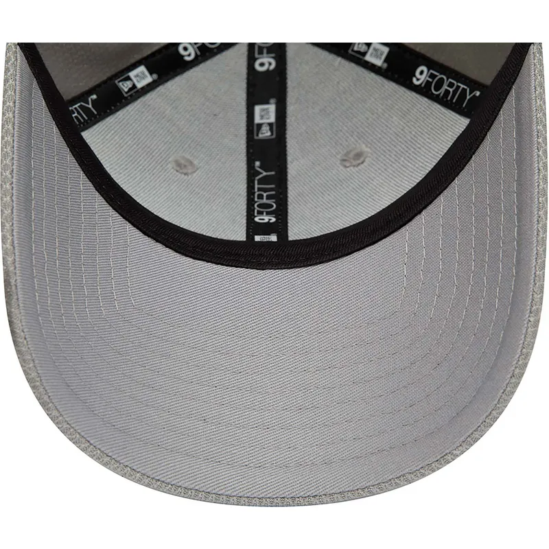 kepure-islenkta-pilka-reguliuojamas-9forty-diamond-era-essential-new-york-yankees-mlb-new-era