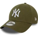 zielona-zakrzywiona-czapka-regulowana-9forty-jersey-essential-new-york-yankees-mlb-od-new-era