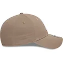cap-islenkta-brown-adjustable-strap-claro-9forty-league-essential-new-york-yankees-mlb-new-era