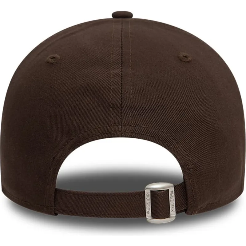 cap-islenkta-brown-adjustable-strap-9forty-league-essential-new-york-yankees-mlb-new-era