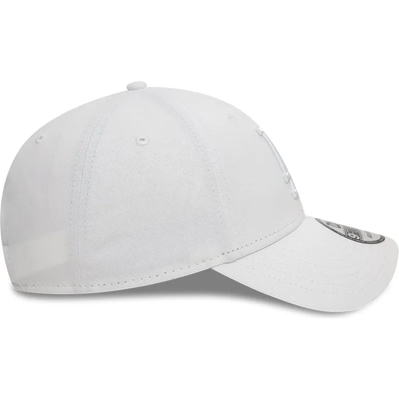 cap-islenkta-white-adjustable-strap-9forty-league-essential-los-angeles-dodgers-mlb-new-era
