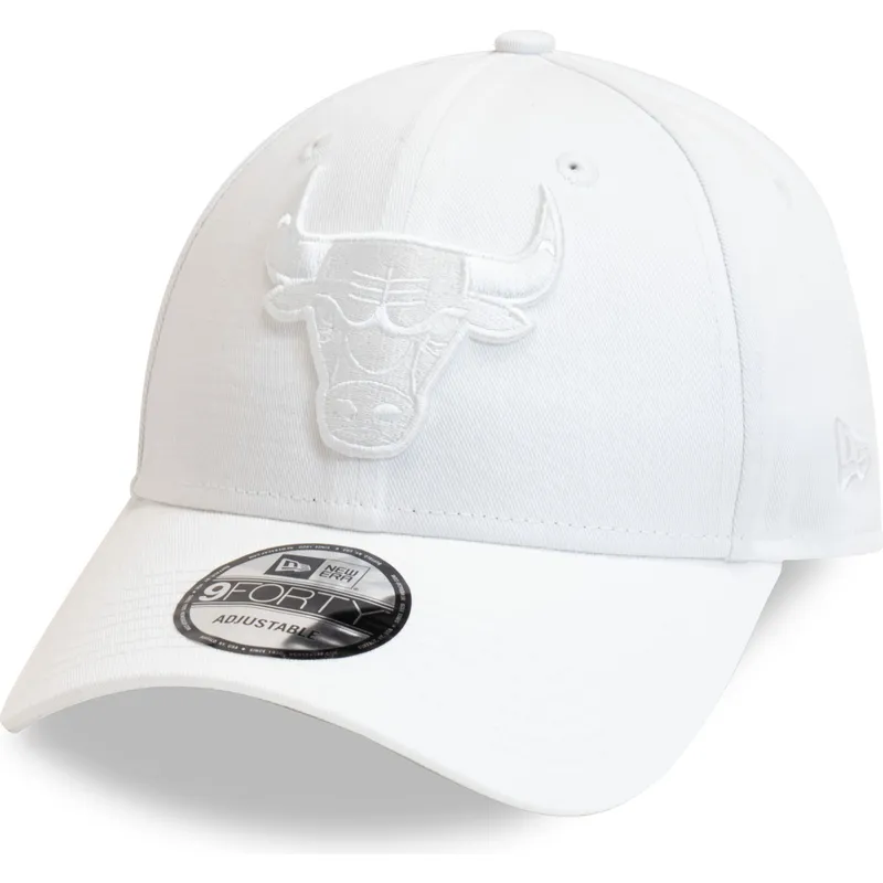 kepure-islenkta-balta-reguliuojamas-9forty-essential-chicago-bulls-nba-new-era kepure-islenkta-balta-reguliuojamas-9forty-essential-chicago-bulls-nba-new-era