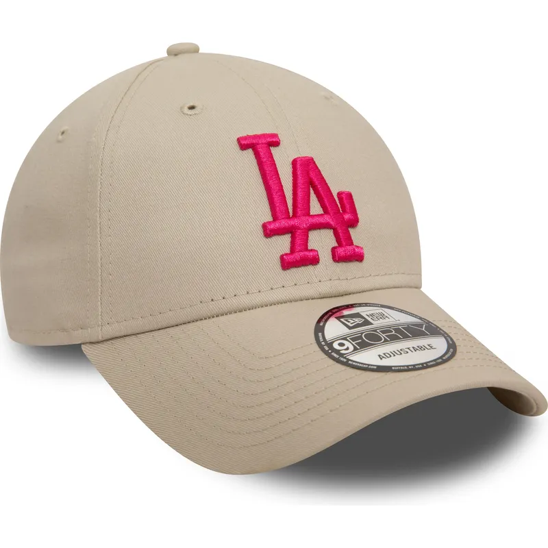 bezowa-czapka-z-zakrzywionym-daszkiem-regulowana-z-rozowym-logo-los-angeles-dodgers-mlb-9forty-league-essential-od-new-era